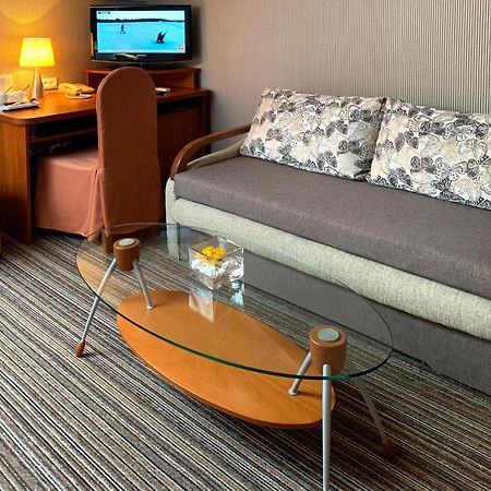 Economy Room In Hotel Eney Lviv Exterior foto